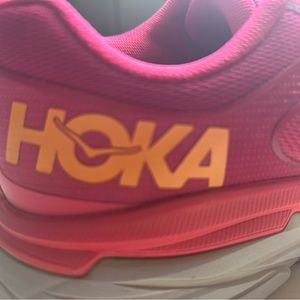 HOKA Women's Challenger ATR 6 Gore-Tex Running Shoes